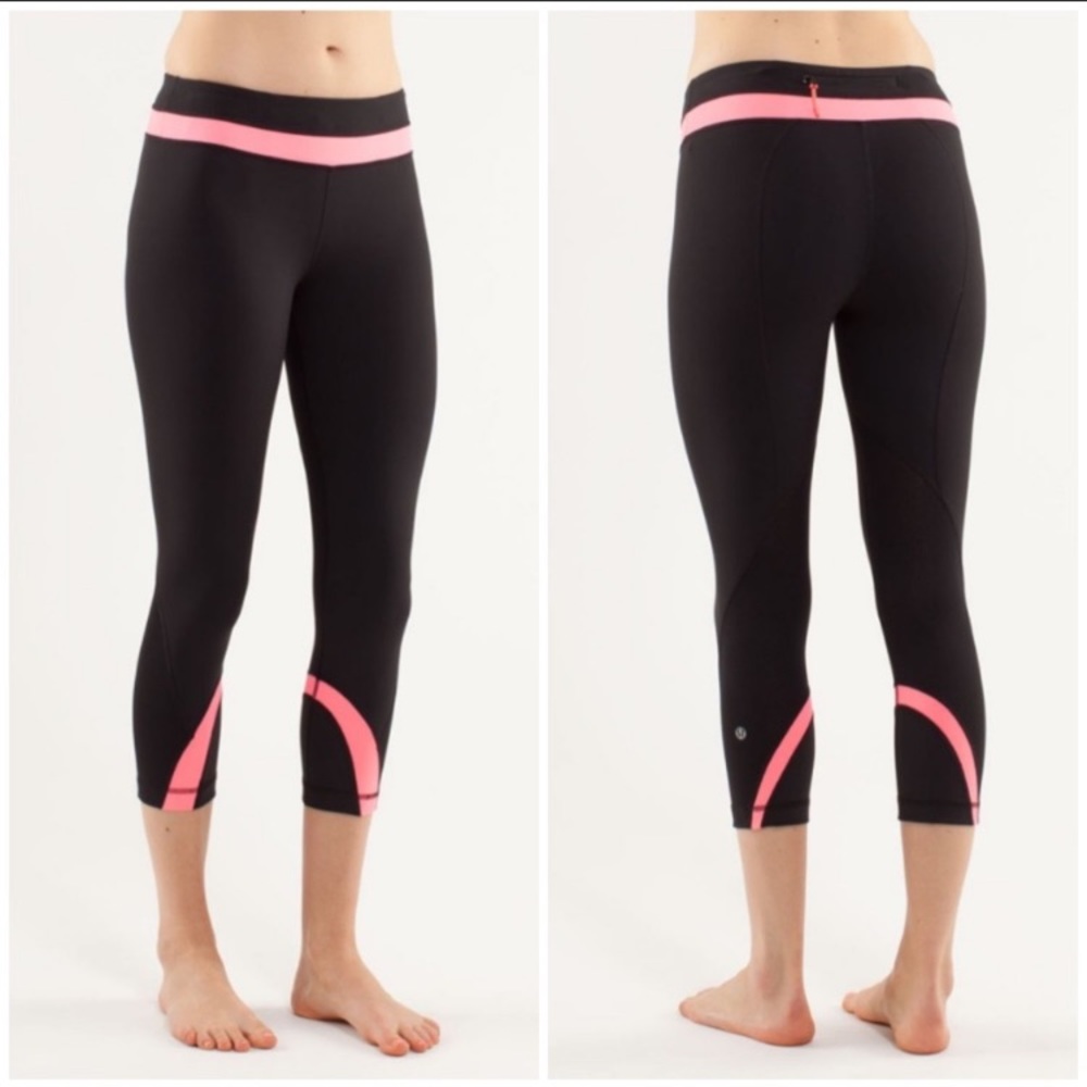 Lululemon Run Inspire crop II size 6
